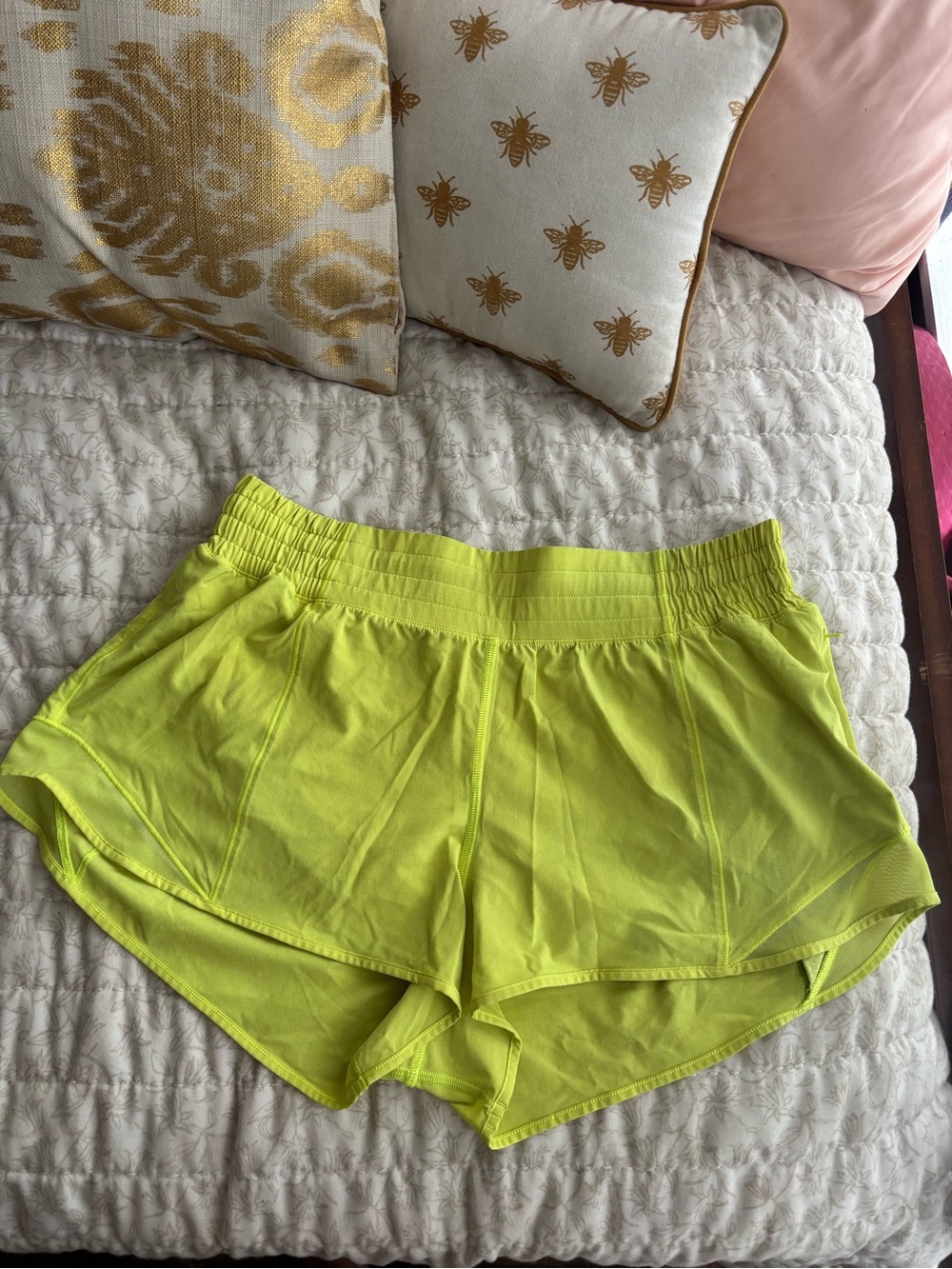 Lululemon Hotty Hot Shorts 2.5”